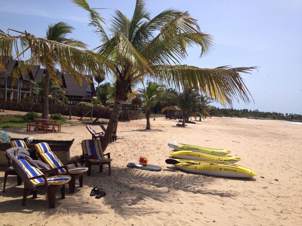 Aqua Marine Beach Resort Passikudah Room photo